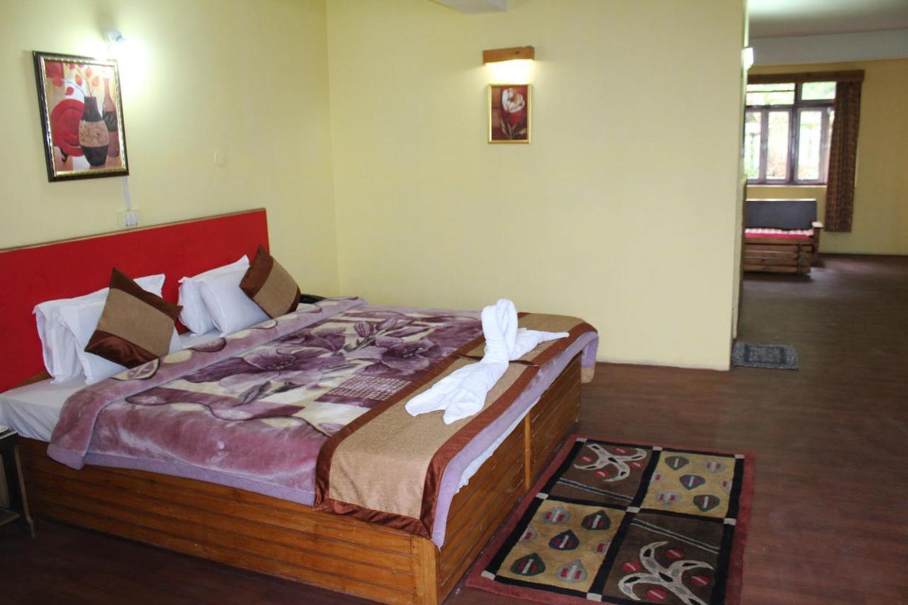 Hotel Norling Retreat Pelling Exterior foto