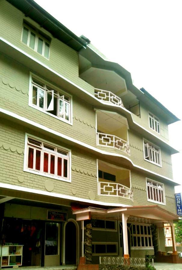 Hotel Norling Retreat Pelling Exterior foto